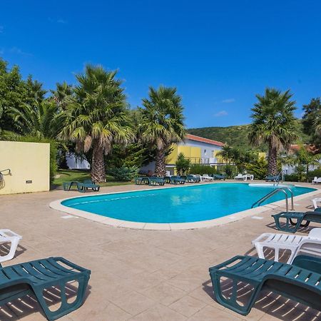 Hotel Teresinha Praia da Vitória Екстериор снимка