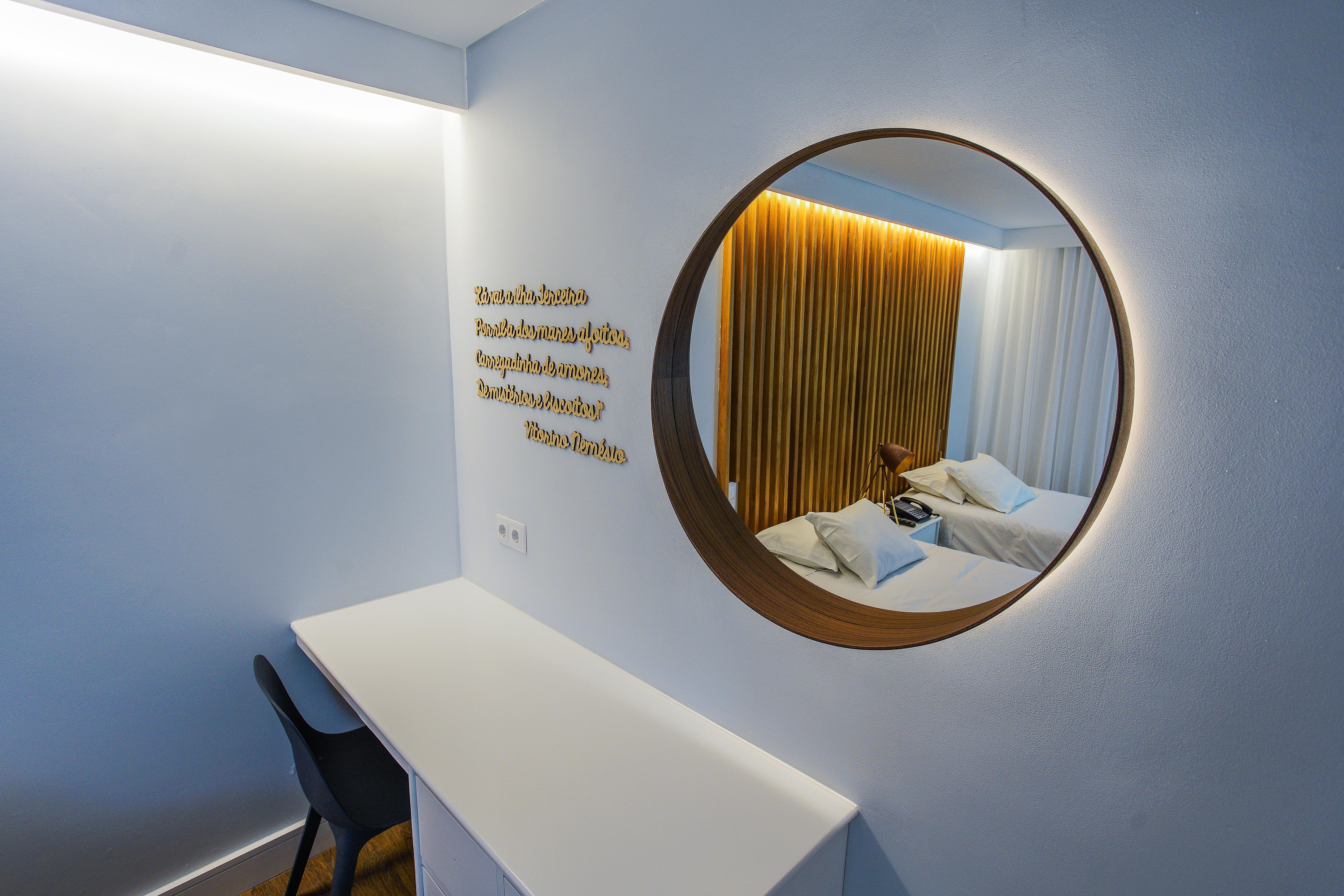 Hotel Teresinha Praia da Vitória Екстериор снимка