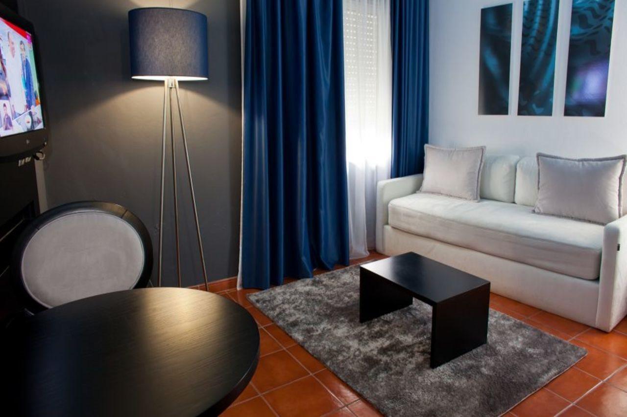 Hotel Teresinha Praia da Vitória Екстериор снимка